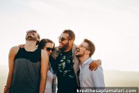 Millennials Earn Less but Spend More on Holiday Shopping and Experiences